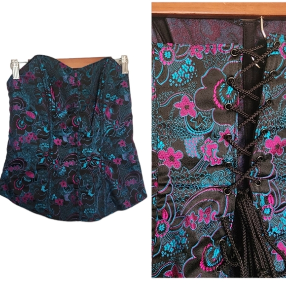 Vintage y2k Lace Up Black Floral corset - Picture 9 of 9